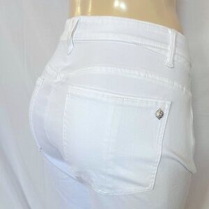 DEMOCRACY Jeans Women’s Tummy Control Size 18W Straight Leg Scalloped Hems NWOT